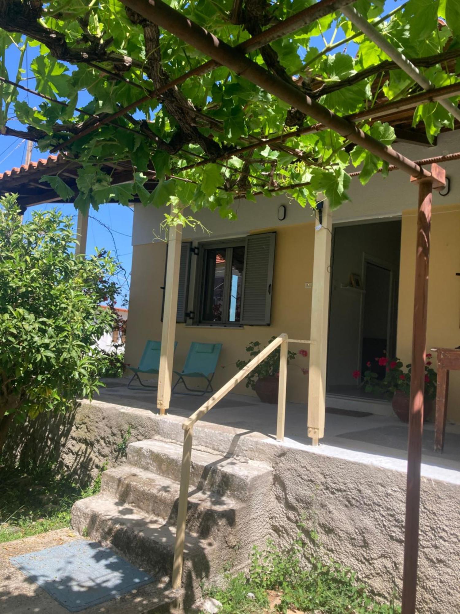 Villa Au Son Des Cloches Zacharo Esterno foto